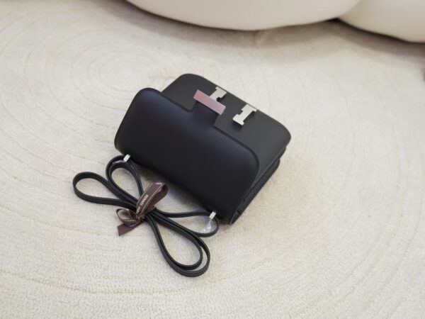 mmexport1736239335492 New Hermes Constance 19CM Sombrebro Matte Box 89 Noir Silver Hardware