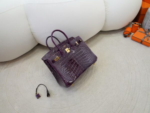 mmexport1736410836917 Luxury Women’s Bag Birkin 25CM HCP Shiny Alligator Crocodile 9G Amethyste Gold Hardware