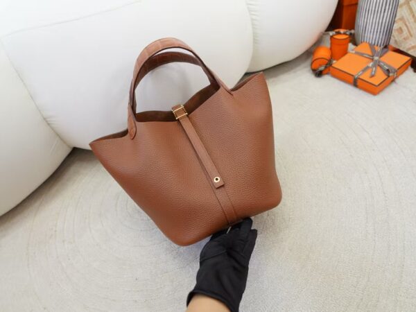 Full Handmade Picotin Touch 22CM CC37 Gold Clemence / Matte Crocodile Leather Gold Hardware