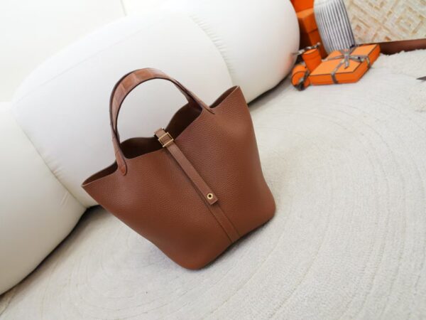 Full Handmade Picotin Touch 22CM CC37 Gold Clemence / Matte Crocodile Leather Gold Hardware