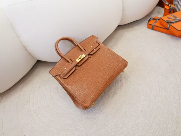 mmexport1744179161135 Hermes Bag Price CC37 Gold Matte Alligator Crocodile Birkin 25CM Gold Hardware