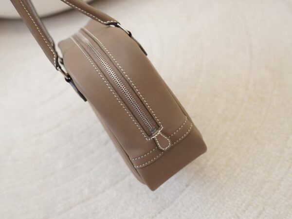 mmexport1744179382690 Hermes Bag Images Swift Leather Plume Mini 20CM CK18 Etoupe Silver Hardware