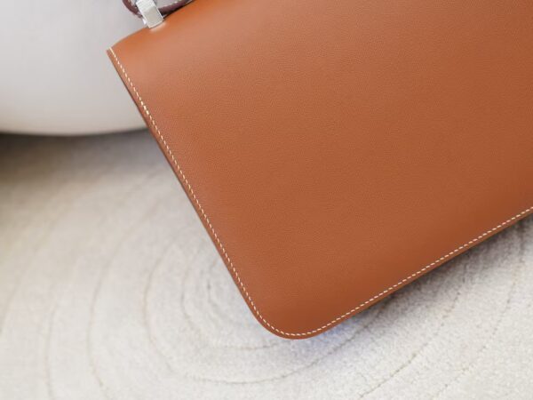 mmexport1744614915195 USA New York Hermes CK37 Gold Madame Leather Constance 24CM Lizard Buckle