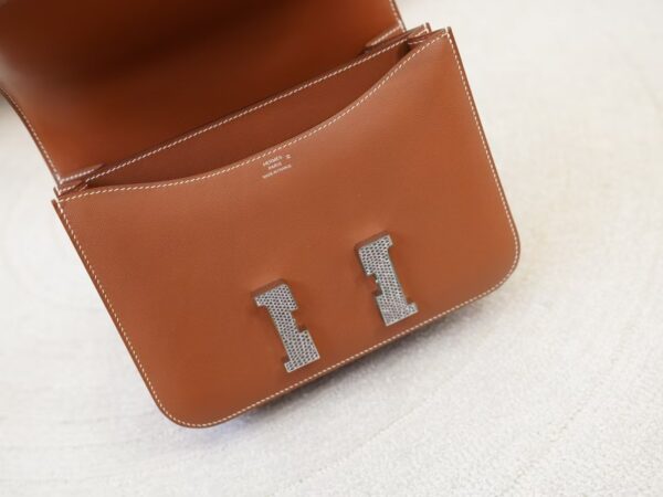 mmexport1744614920474 USA New York Hermes CK37 Gold Madame Leather Constance 24CM Lizard Buckle