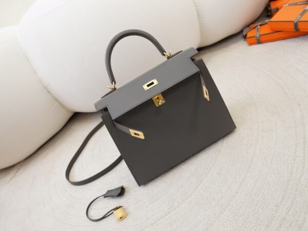 mmexport1744615042705 Hermes Bag Price Kelly 25CM Sellier Madame Leather 0L Gris Meyer Gold Hardware