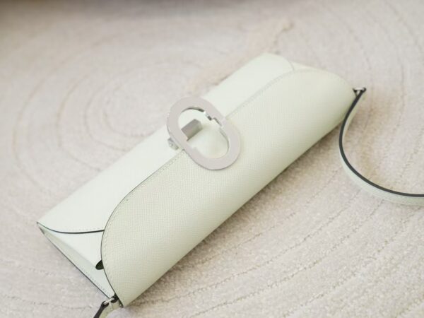 mmexport1745392643836 New Arrival Hermes Maillon To Go Wallet Epsom Leather 0S Vert Fizz Silver Hardware