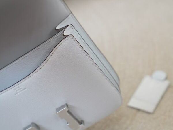 mmexport1745392683344 Hermes Bag Price Chevre Leather Constance 19CM T0 Blue Brume Silver Hardware