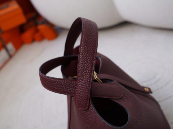 videommexport1726737442320 UK London Hermes Picotin 18 Bag CC57 Bordeaux Clemence Leather Gold Hardware