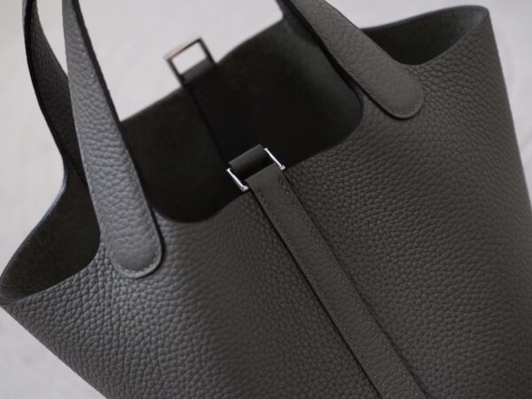 videommexport1726737471018 Hermes Picotin18 Bag Price Clemence Leather 0L Gris Meyer Silver Hardware