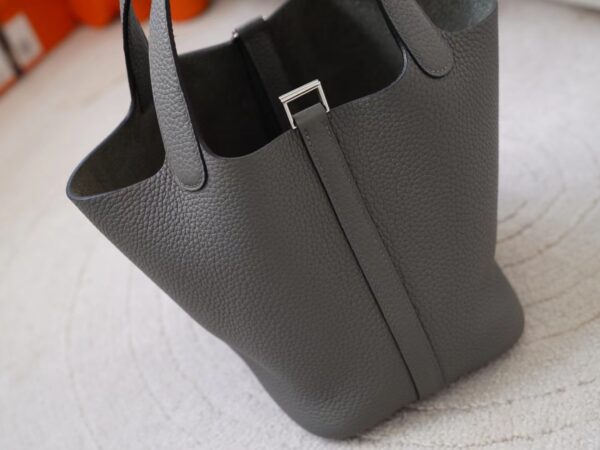 videommexport1726737474720 Hermes Picotin18 Bag Price Clemence Leather 0L Gris Meyer Silver Hardware